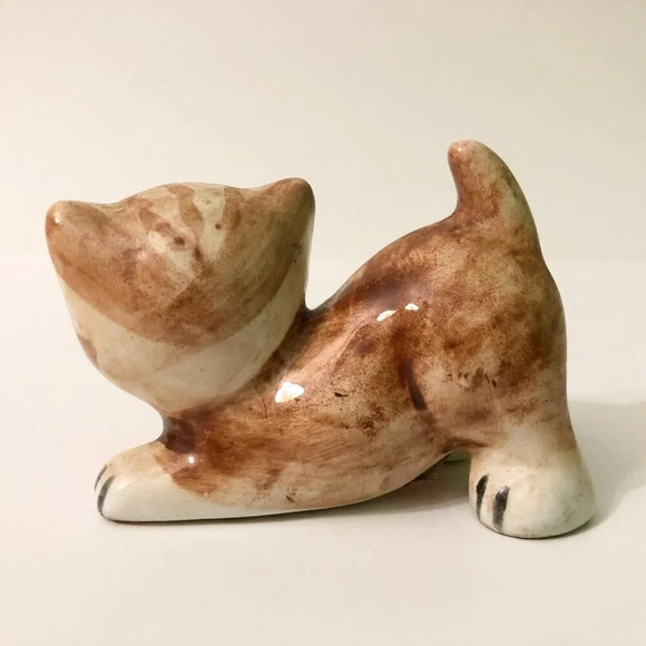 Vintage Lego Japan Set of 2 Cat Figurines 3.5 Inch Long Kitten Figures Flaw - Picture 12 of 16